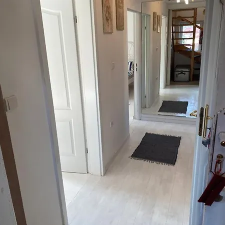 Apartament Na 1-pietrze Apartment Wiselka